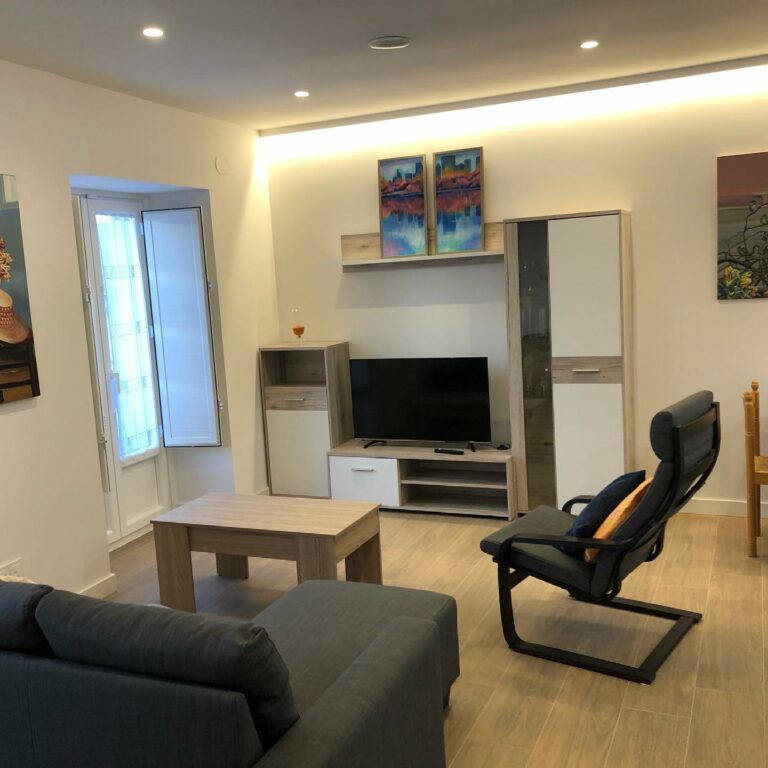 Hostal Hiru Mari