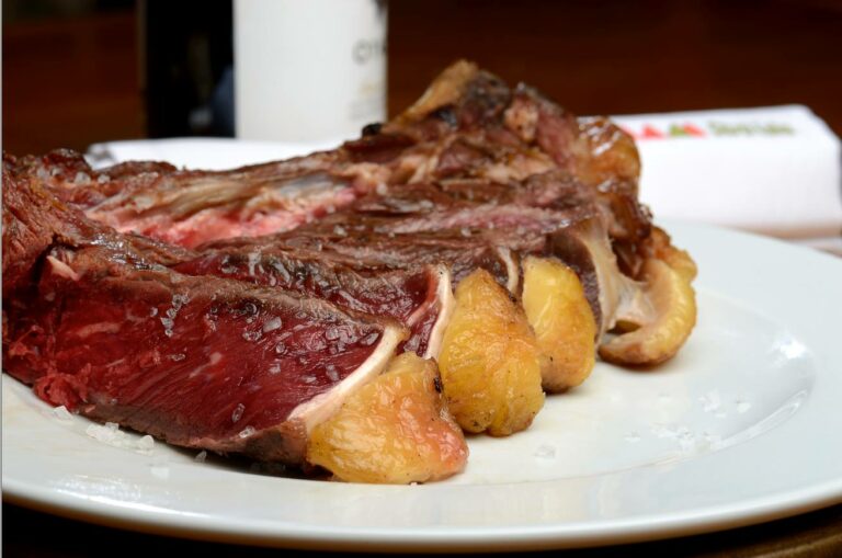 Casa Lola Asador Sidrería