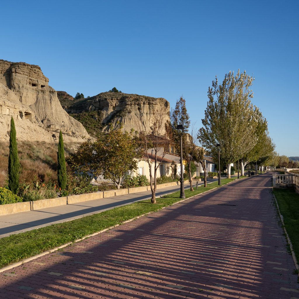 Arguedas - Cuevas